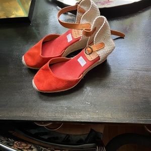 Kanna Orange Espadrilles shoes size 7